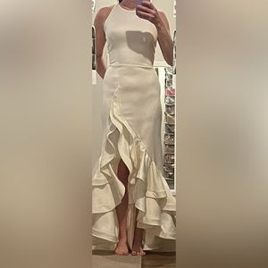 Bronx and Banco Paros Gown